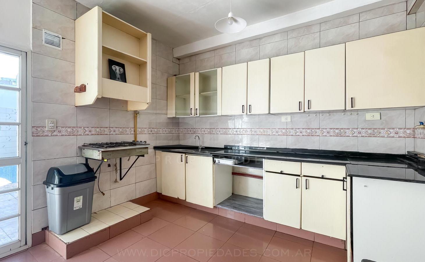 Foto de PH 3 Dormitorios Venta - Villa Adelina, imagen 5