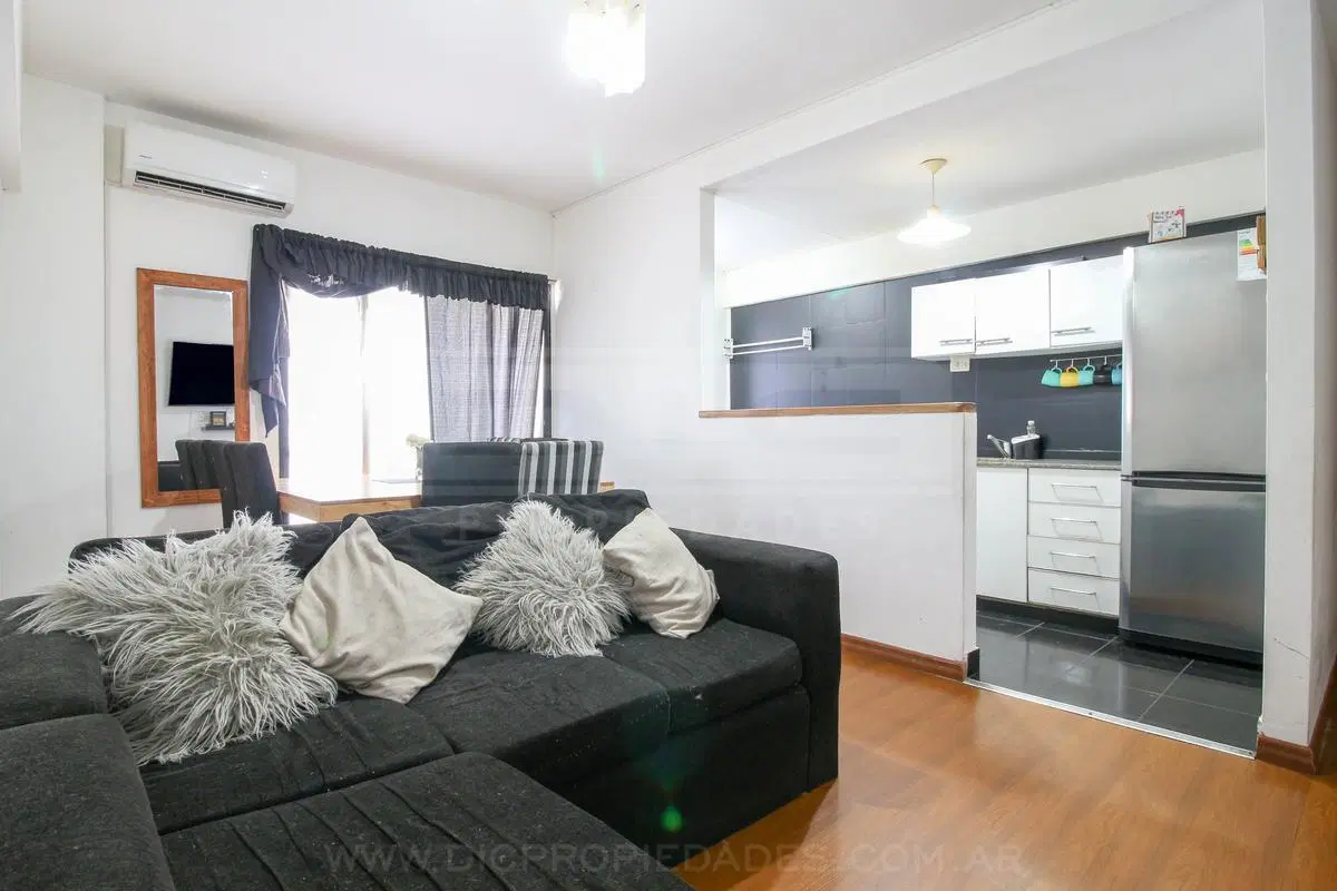 Departamento 3 ambientes Venta - San Andres 4
