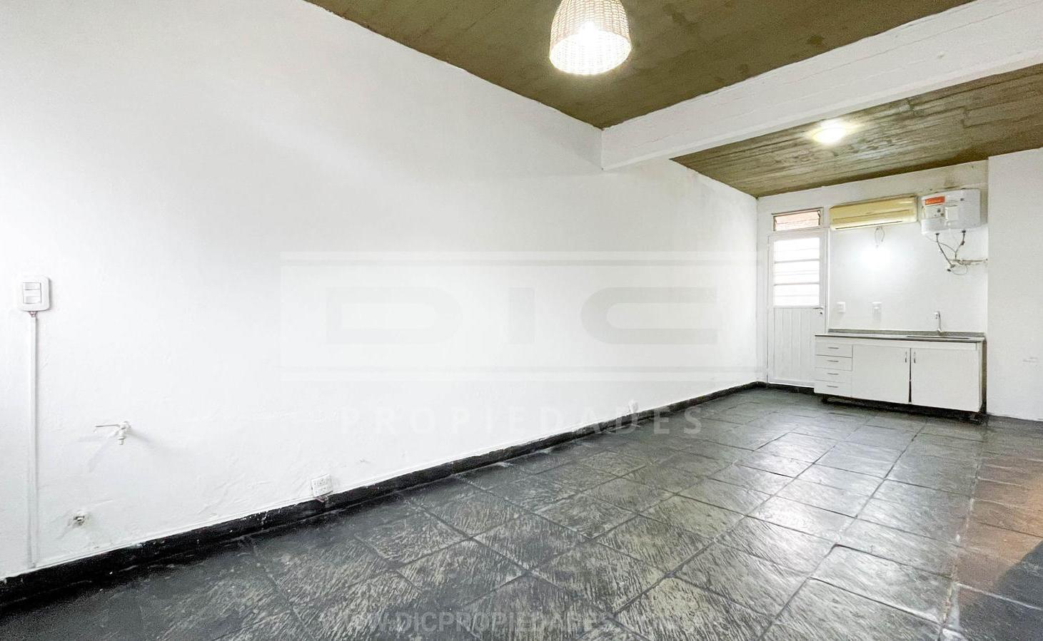 Foto de PH 1 dormitorios Venta - Carapachay, imagen 1