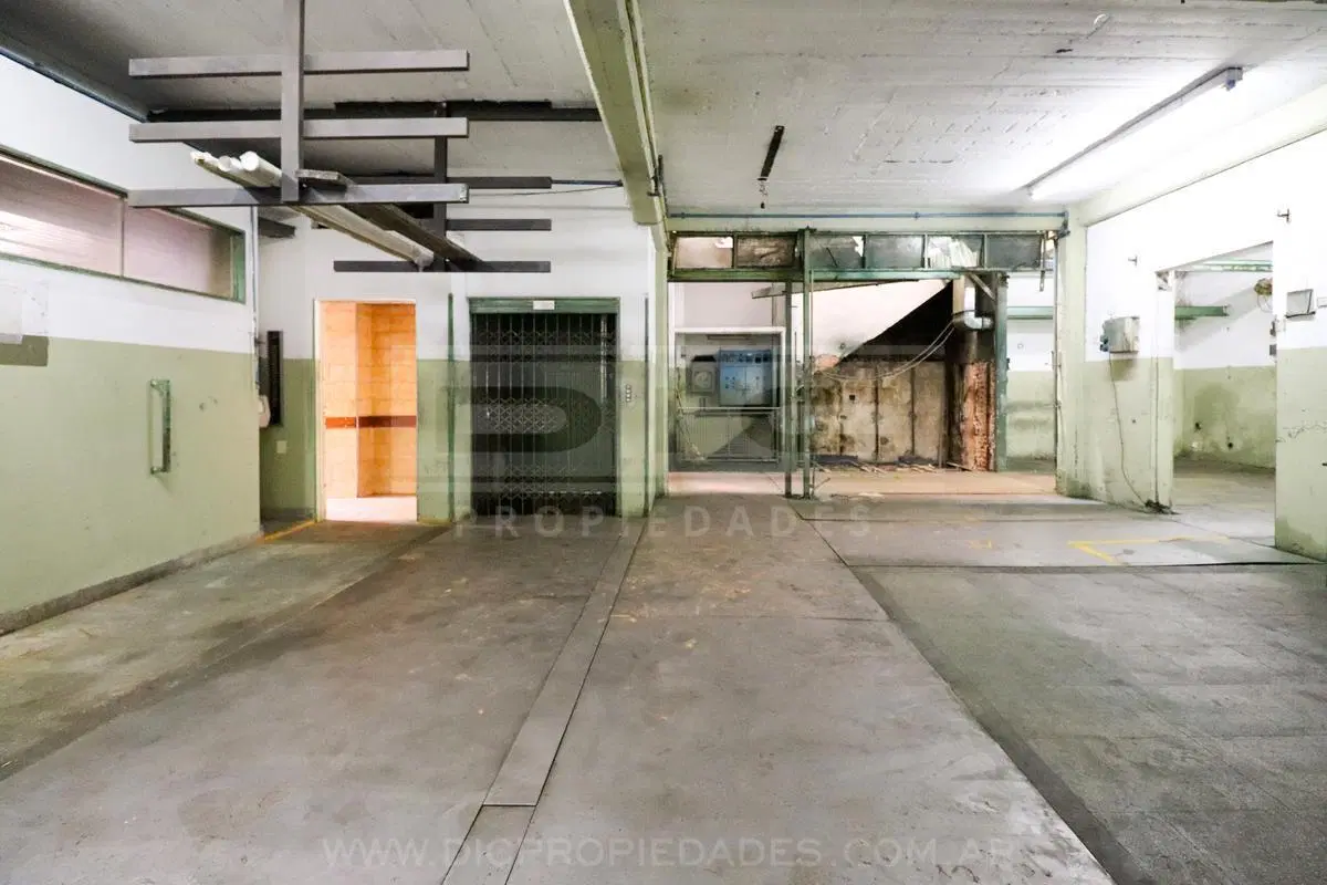 Bodega-Galpon Venta - Munro 2