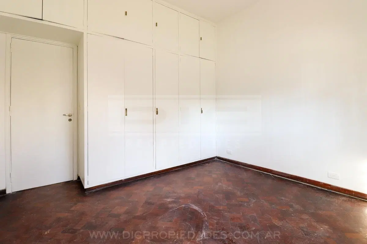 Casa 2 dormitorios Venta - Olivos 4