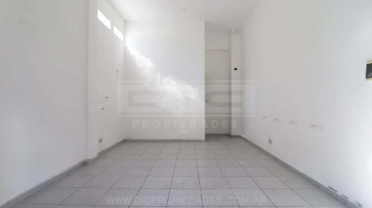 Local Comercial Alquiler - Florida Mitre/Este 4