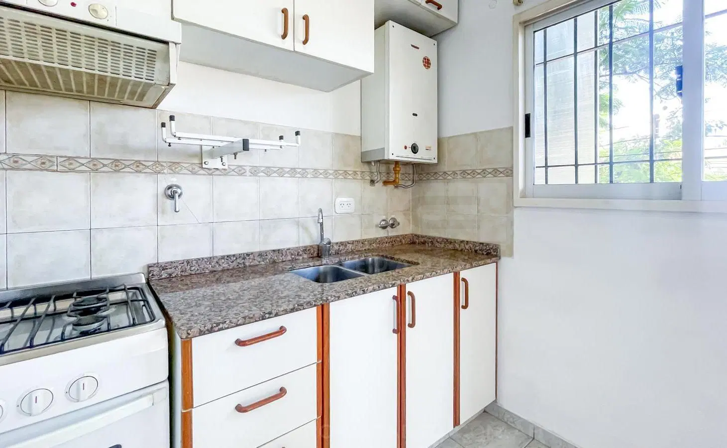 Departamento 2 ambientes Venta - Florida Mitre/Este 8