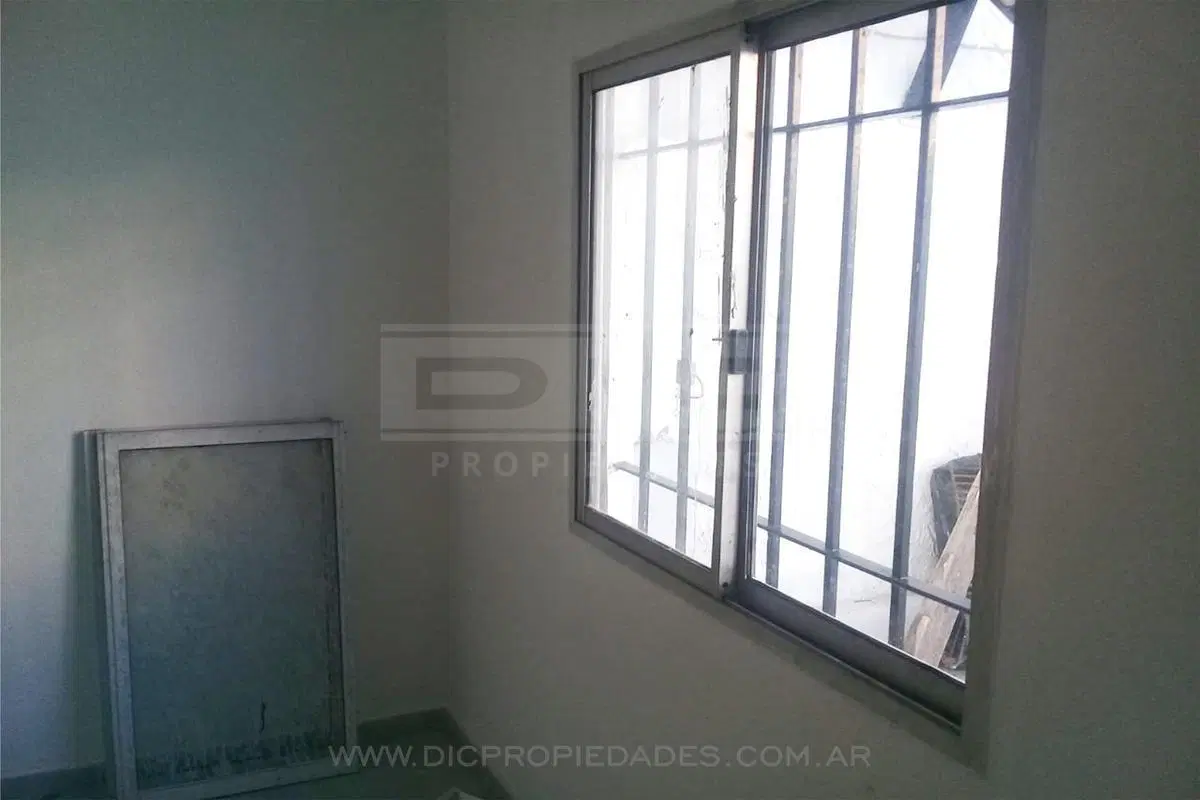 Departamento 3 ambientes Alquiler - Carapachay 4