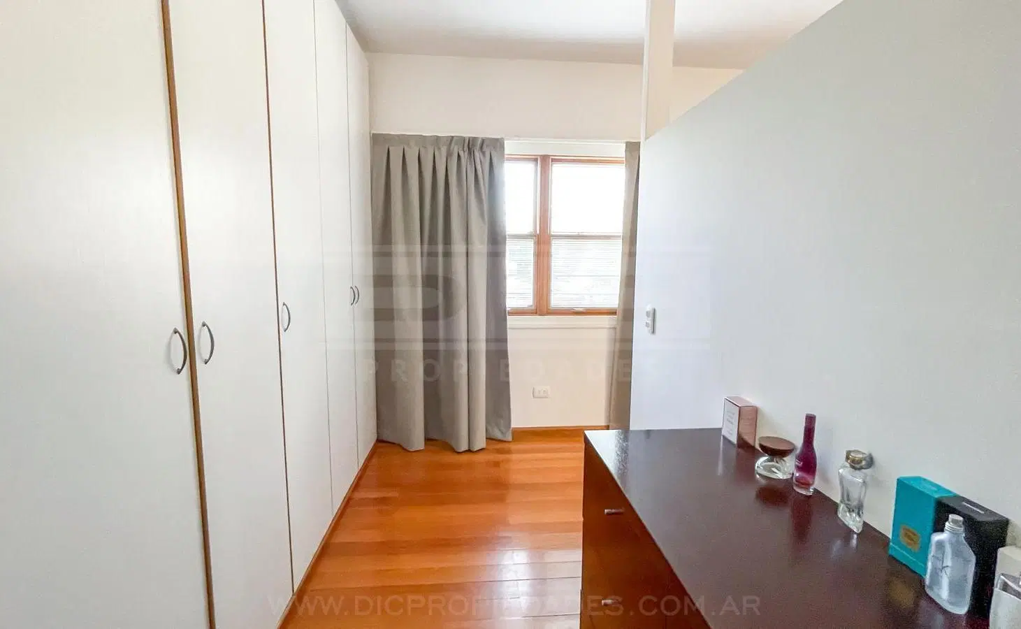 Casa 3 dormitorios Alquiler - La Lucila-Vias/Maipu 3