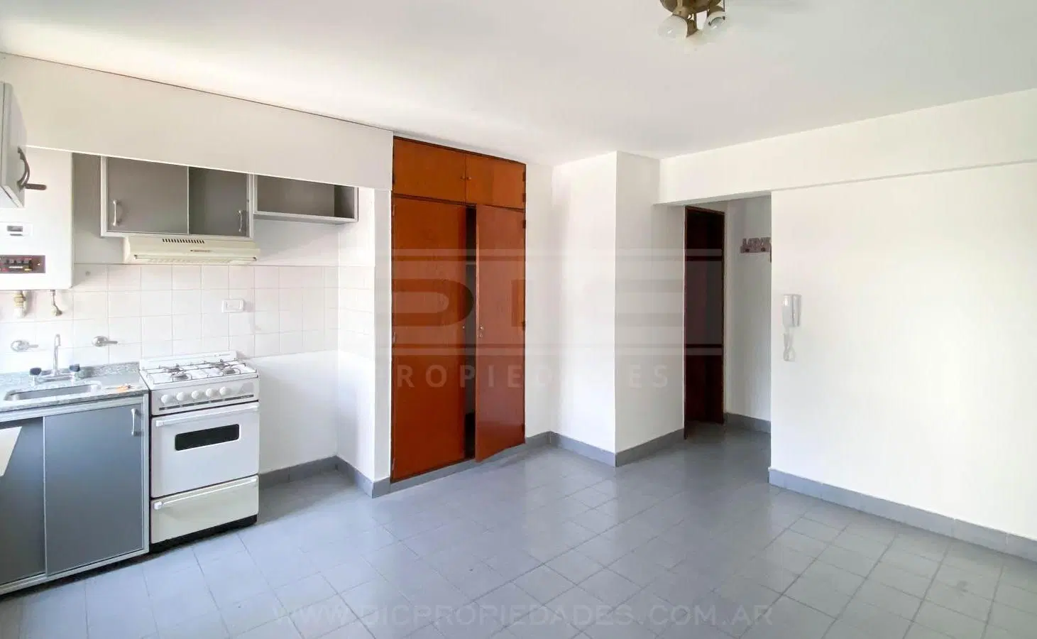 Departamento monoambiente Alquiler - San Isidro 4