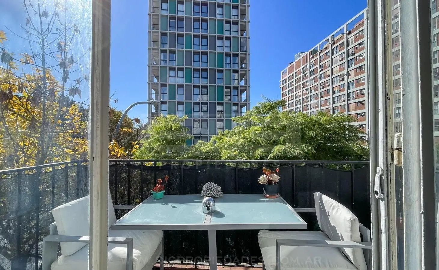 Departamento 2 ambientes Venta - Olivos-Vias/Rio 3