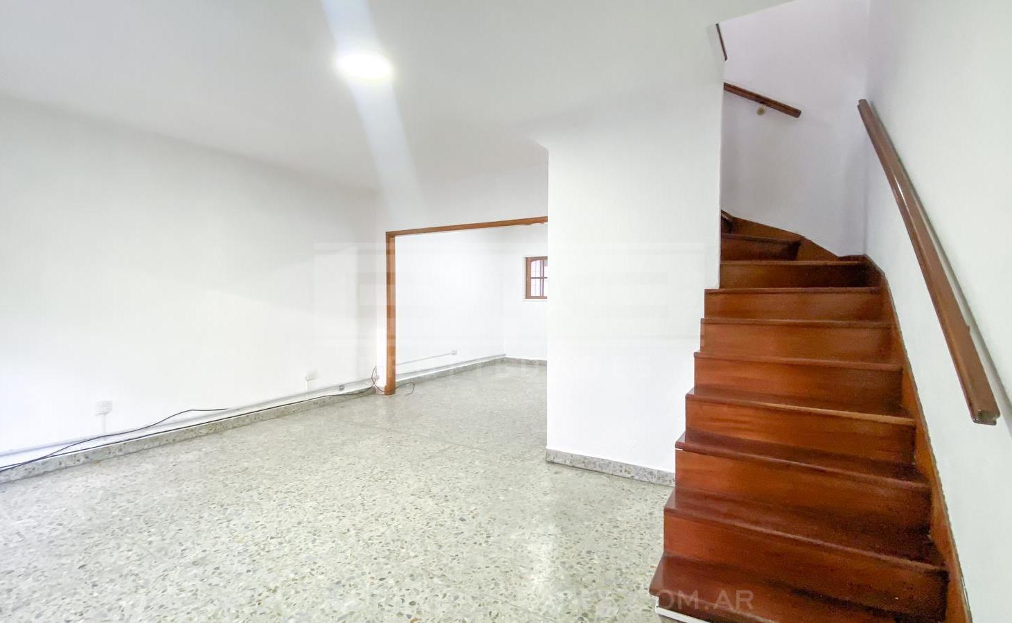 Foto de Duplex 3 dormitorios Alquiler - Villa Adelina, imagen 1