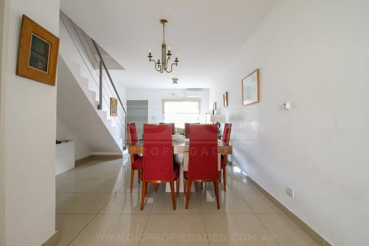 Duplex 3 dormitorios Alquiler - Olivos 4