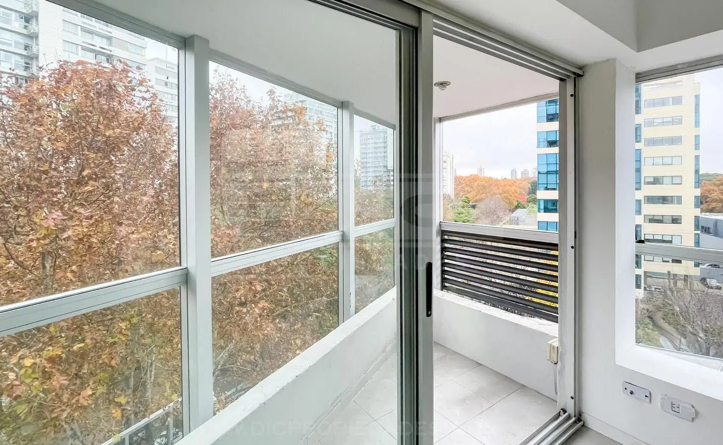 Departamento 2 ambientes Venta - Barrio Vicente López 4