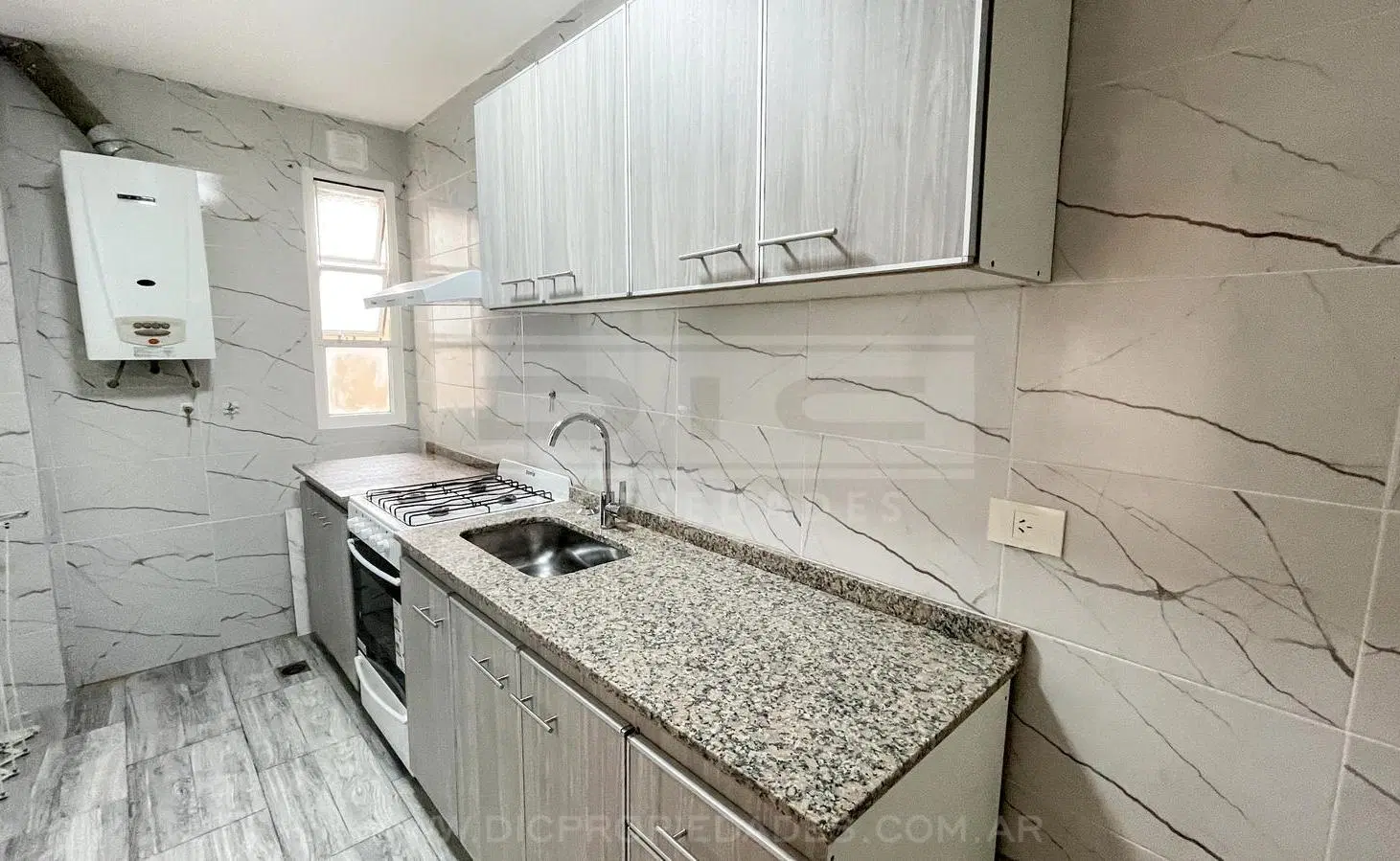 Dto 2 amb 45m2, excel ubicación- Barrio Vicente López 4