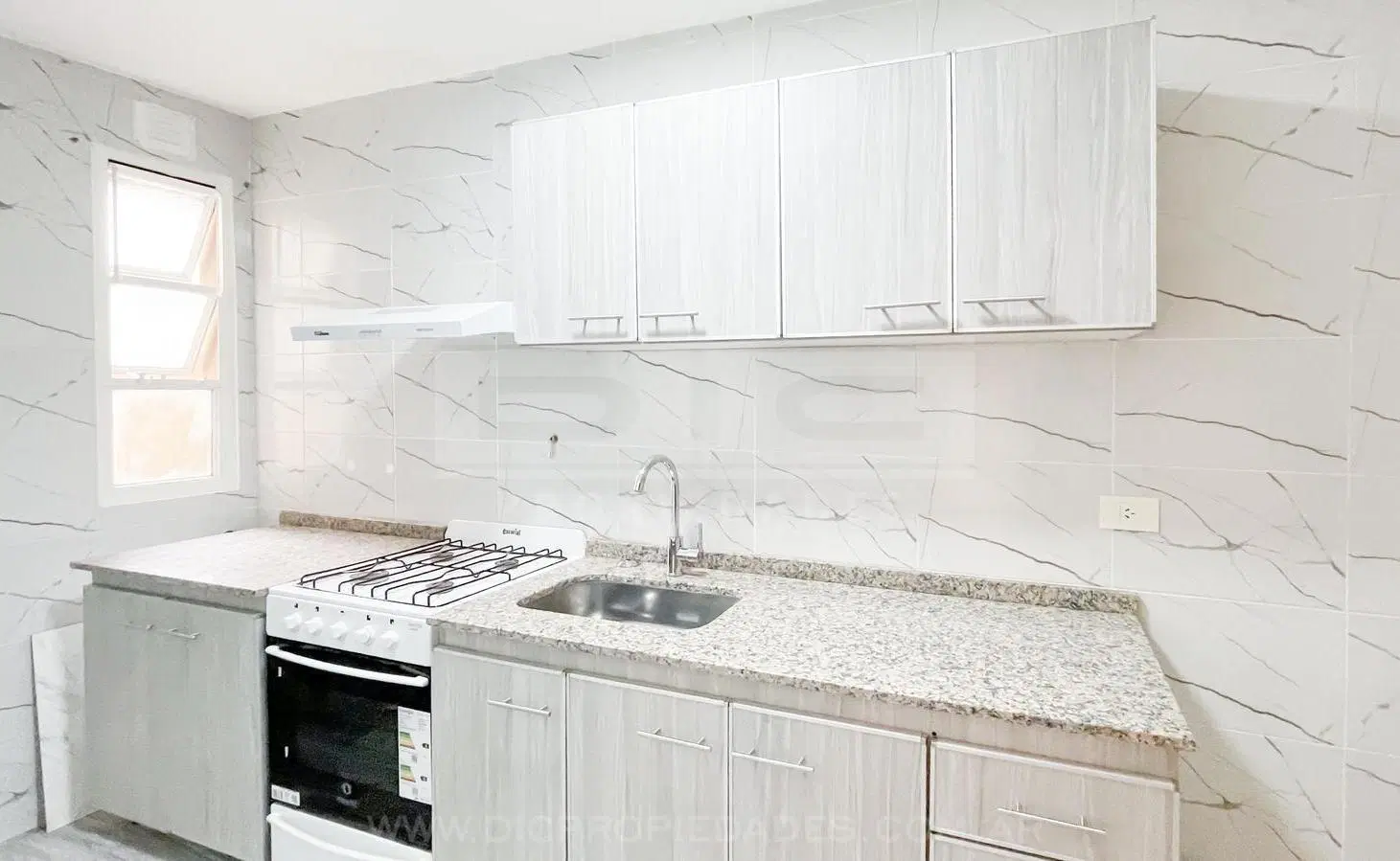 Dto 2 amb 45m2, excel ubicación- Barrio Vicente López 3