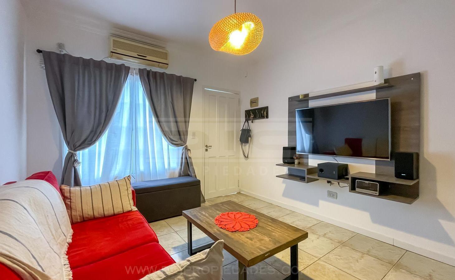 Foto de Triplex 3 dormitorios Venta - Carapachay, imagen 3