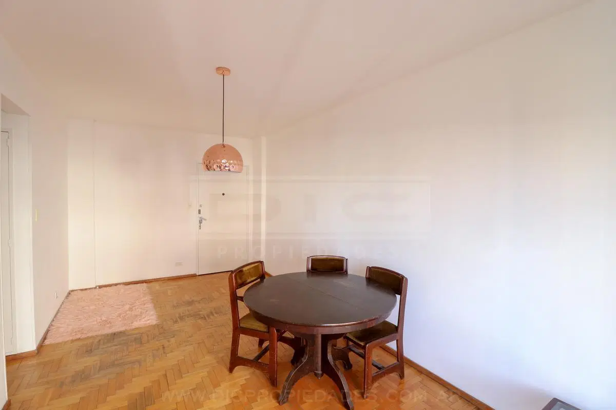 Departamento 3 ambientes Venta - Mart.-Vias/Santa Fe 3