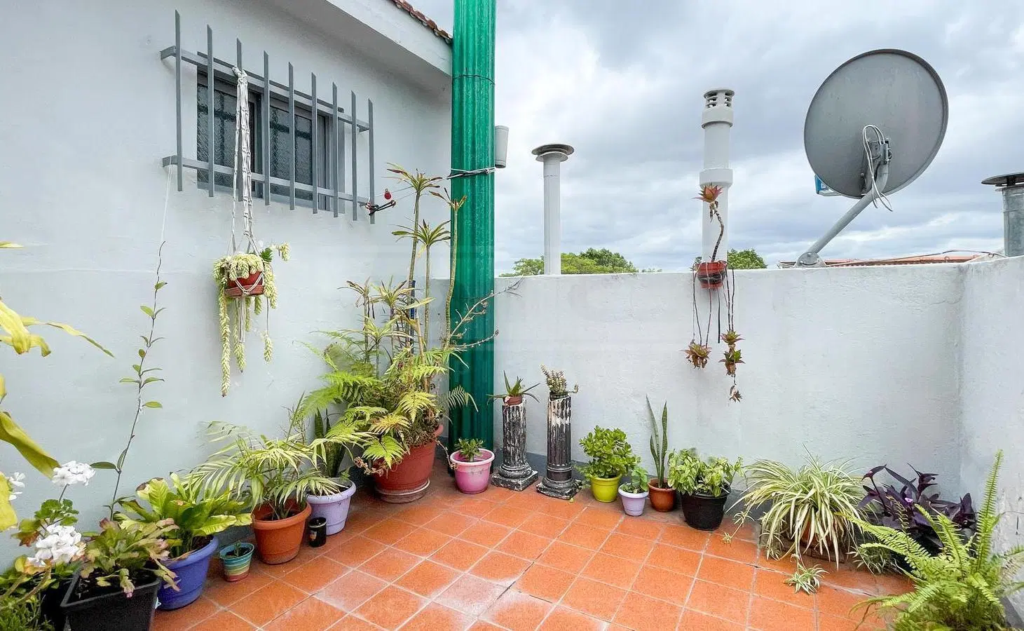 Edificio corporativo, multivivienda. Venta en block - Florida 8