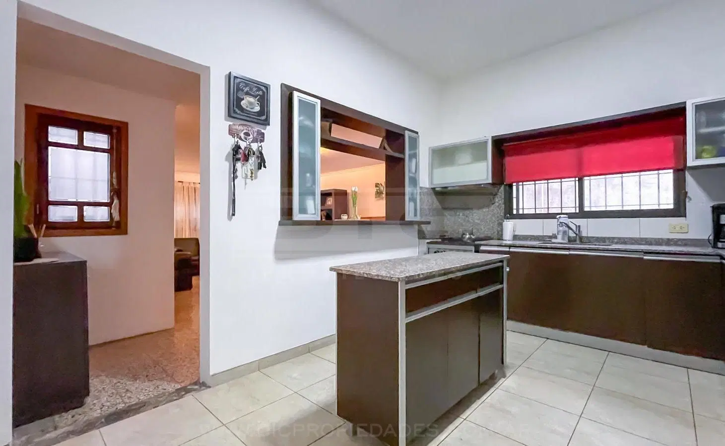 Casa 3 dormitorios Venta - Victoria 3