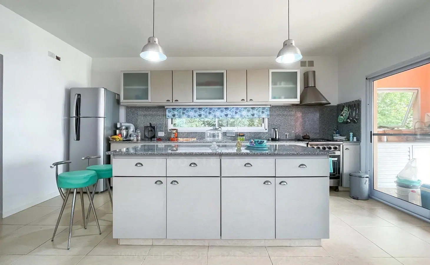 Casa 3 dormitorios Venta - Escobar 2