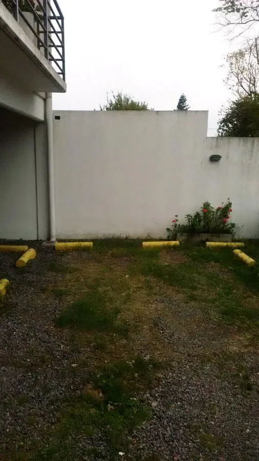 Cochera fija descubierta en San Isidro 4