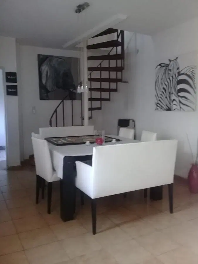 Casa 6 ambientes Venta - Boulogne 8