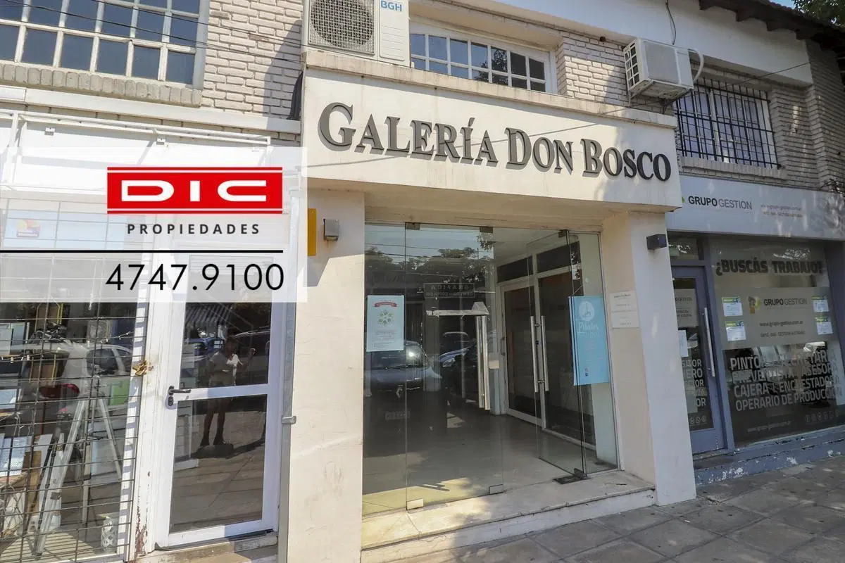 Local 72m2 c/espacio guardacoche en galería Don Bosco 5