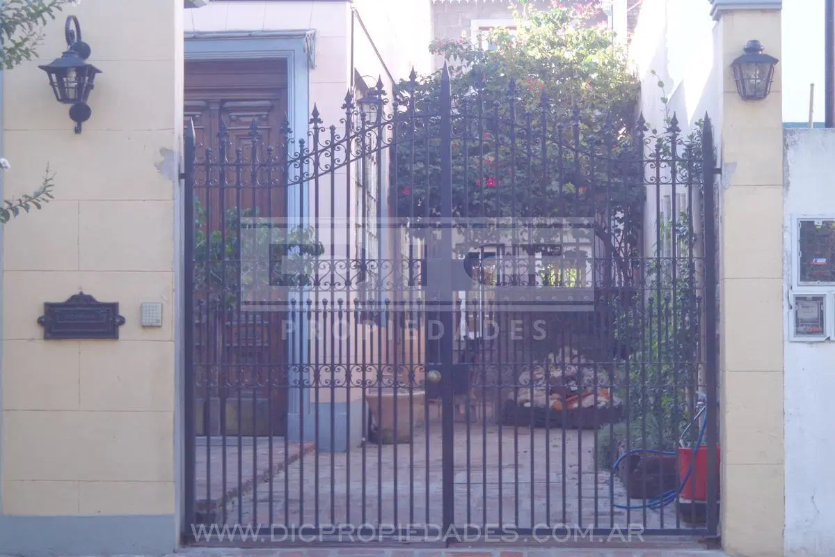 Casa 7 ambientes Venta - San Isidro 4