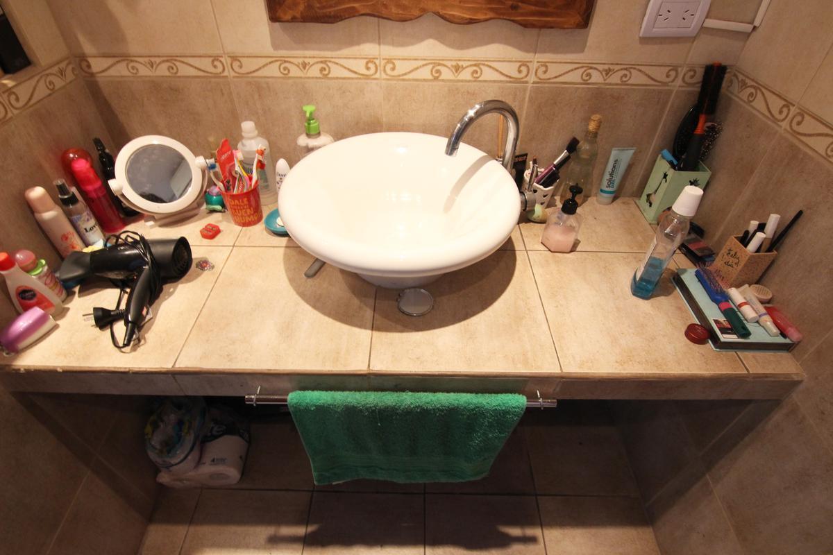 Foto de Casa tipo PH al fte c/amplio garage, 3 dorm, 1 de ellos en suite, imagen 2