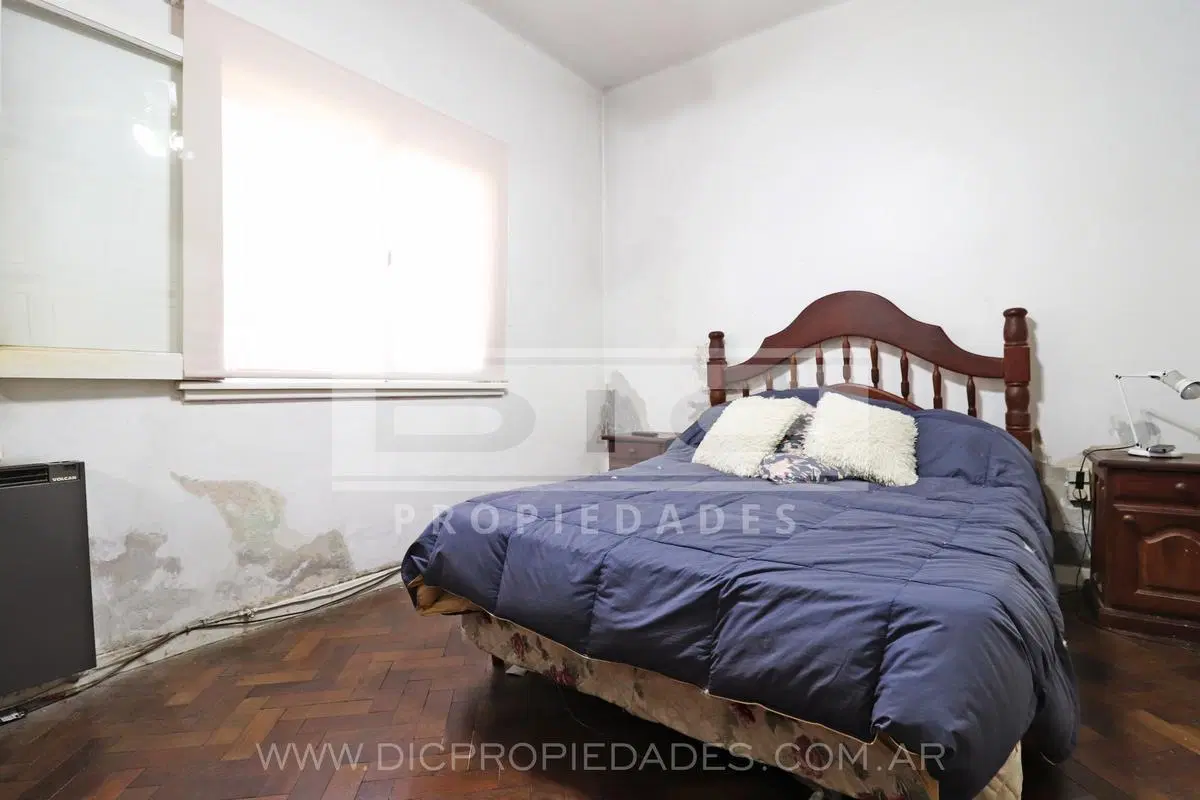 casa de 4 ambientes a 6 cuadras de av centenario, victoria 3