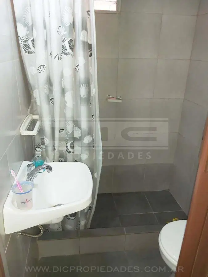 Casa 5 ambientes  en venta Victoria 8