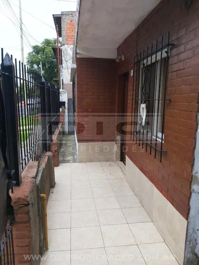 Casa 5 ambientes  en venta Victoria 2