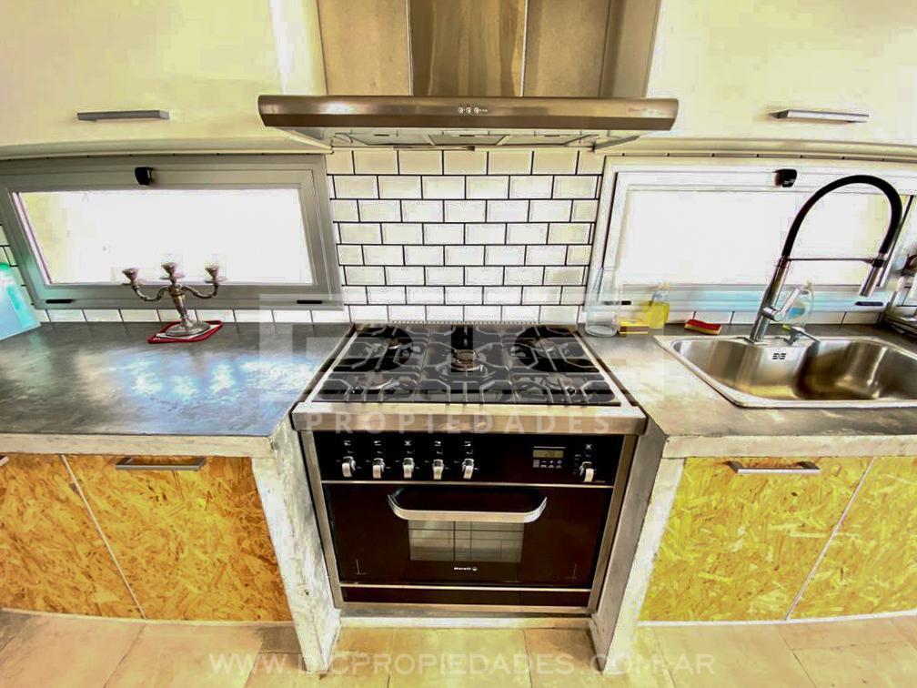Foto de Casa 7 ambientes Venta - Barrio Costa Esmeralda, imagen 5