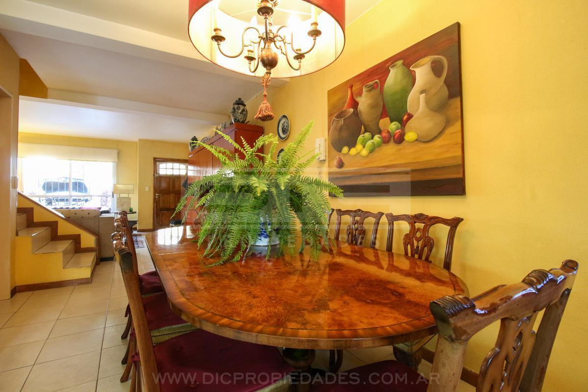 Foto de Triplex 3 ambientes Venta - Boulogne, imagen 3