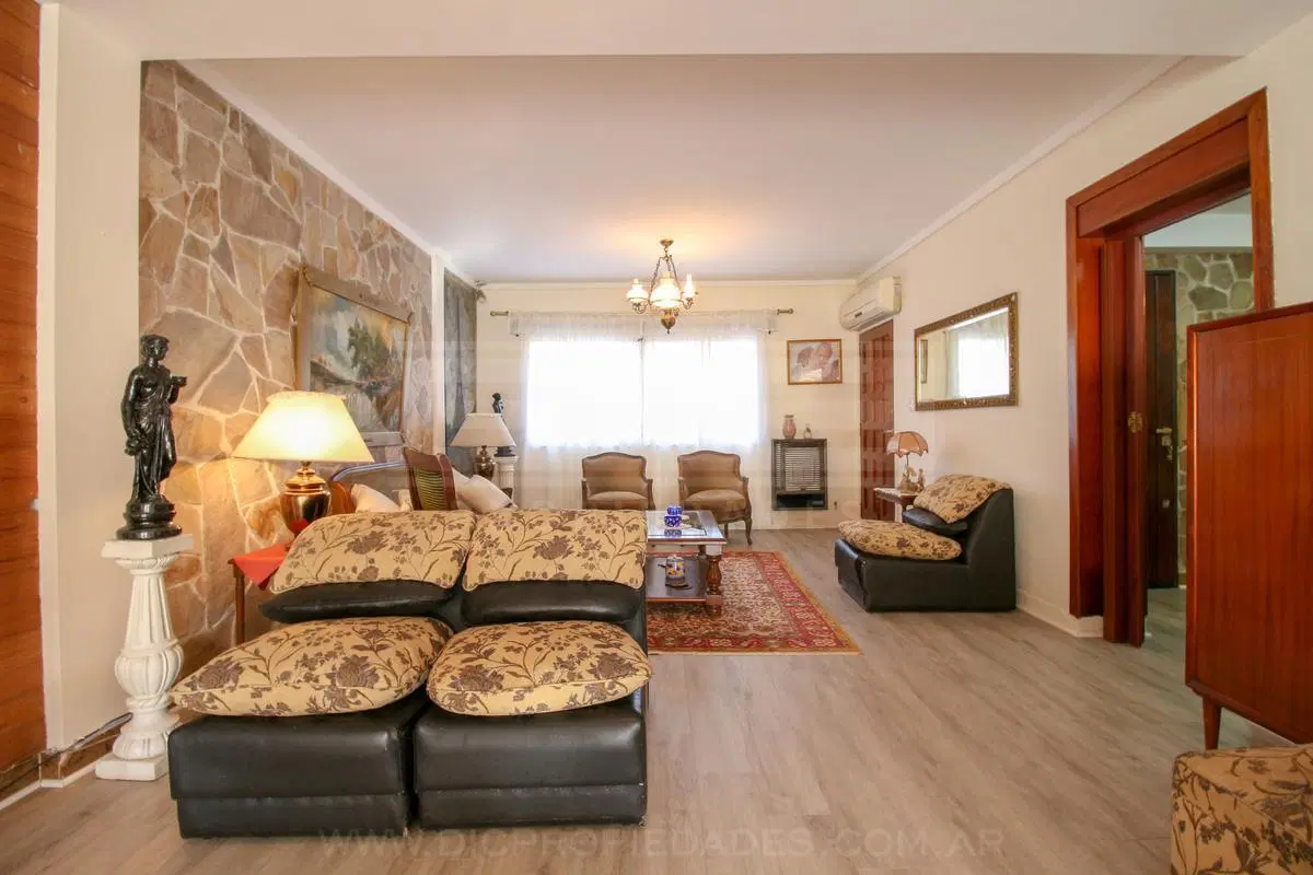 Casa 3 dormitorios Venta - San Isidro 5