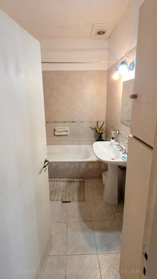 Casa 5 dormitorios Venta - Boulogne 4