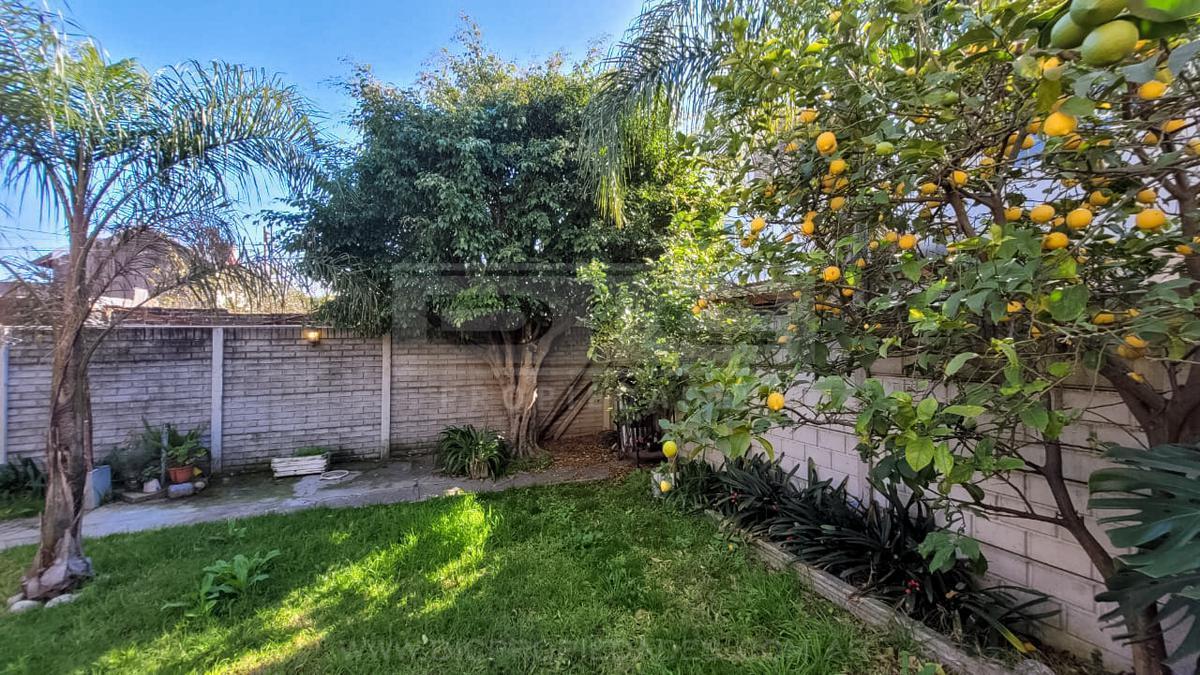 Foto de Casa 5 dormitorios Venta - Boulogne, imagen 2