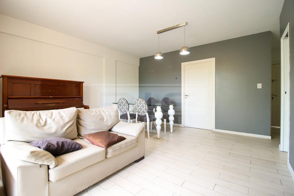 Foto de Departamento 3 ambientes Venta - San Isidro, imagen 2