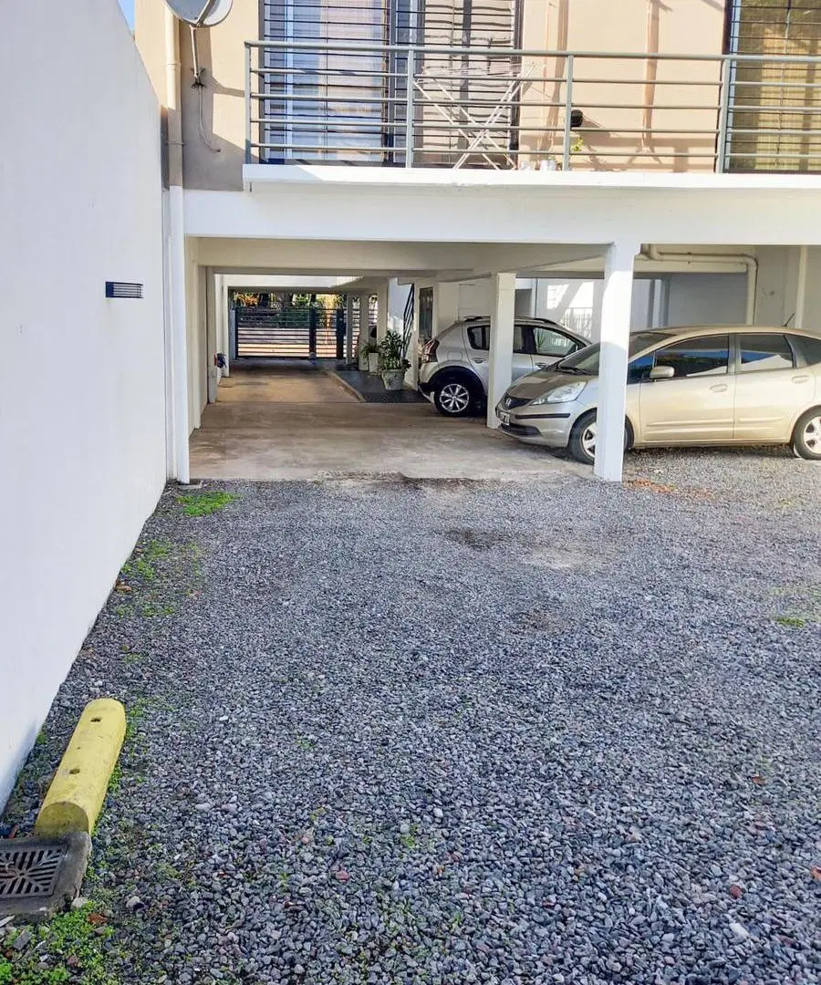 Cochera Venta - San Isidro 4