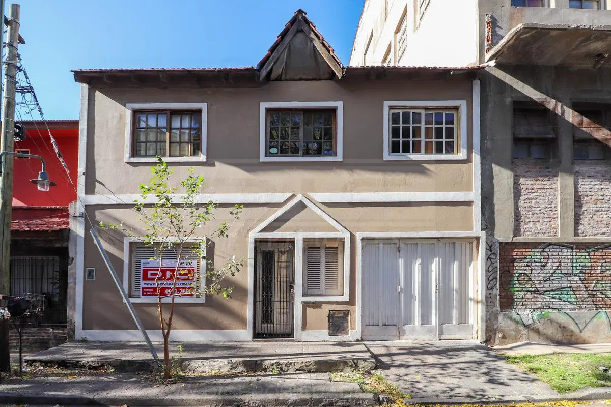 Casa 4 dormitorios Venta - Beccar 3