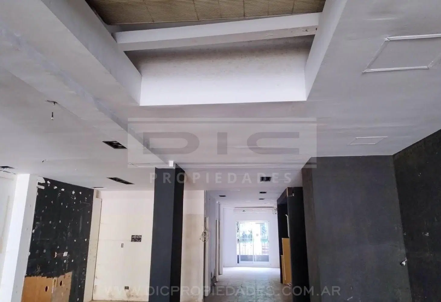 Oficina Comercial Venta - San Isidro 8
