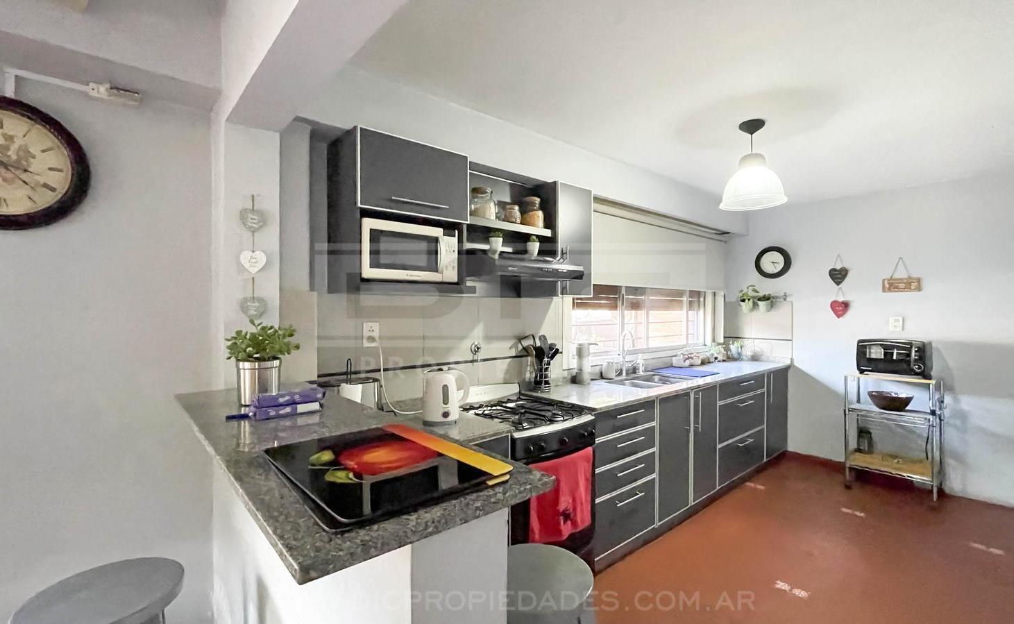 Foto de PH 4 dormitorios Venta - Beccar, imagen 4