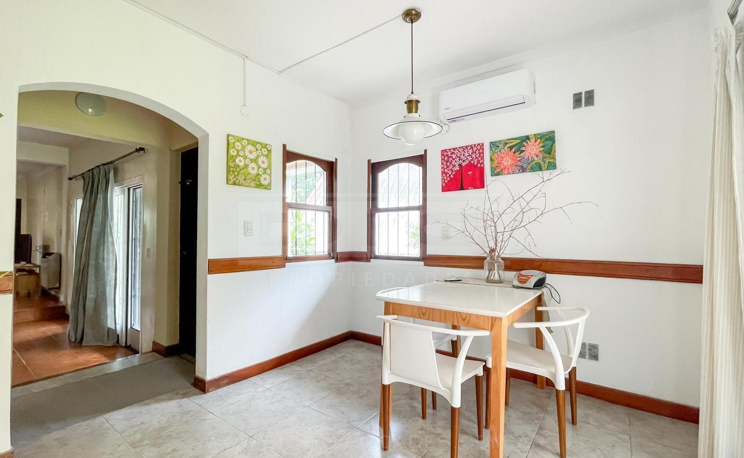 Foto de Chalet 4 dormitorios Venta - Don Torcuato, imagen 4