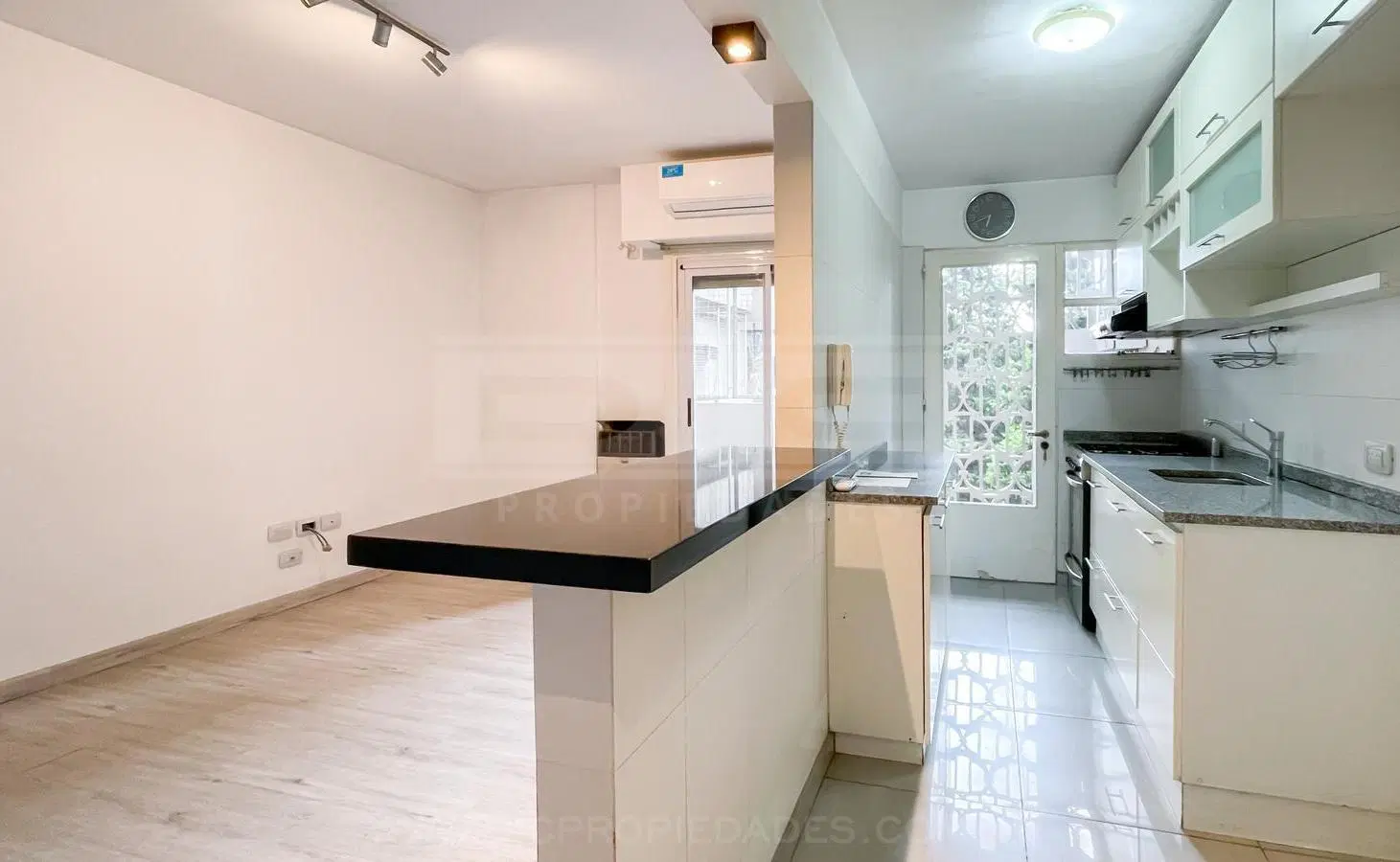 Departamento 3 ambientes Venta - V.Martelli-B.Parque 2