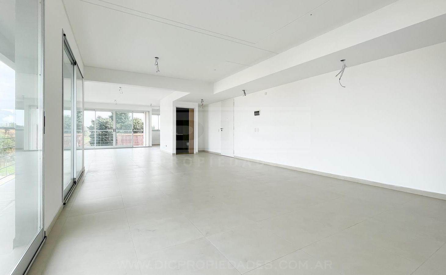 Foto de Excel dpto 3 amb c/suite A/estr. - Florida Mitre/Este, imagen 2