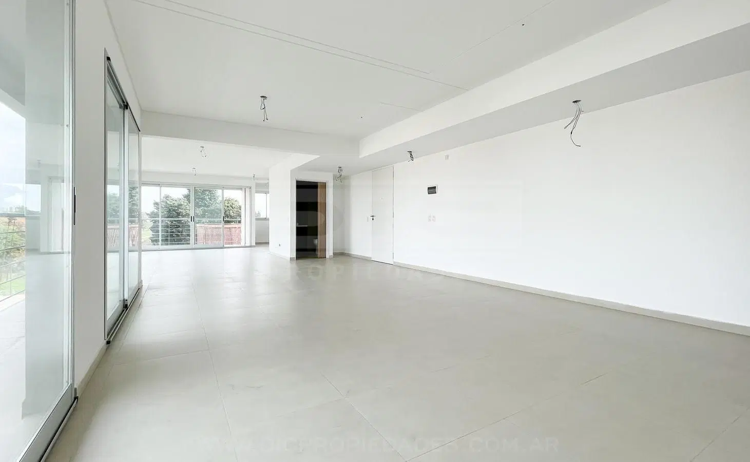 Excel dpto 3 amb c/suite A/estr. - Florida Mitre/Este 2