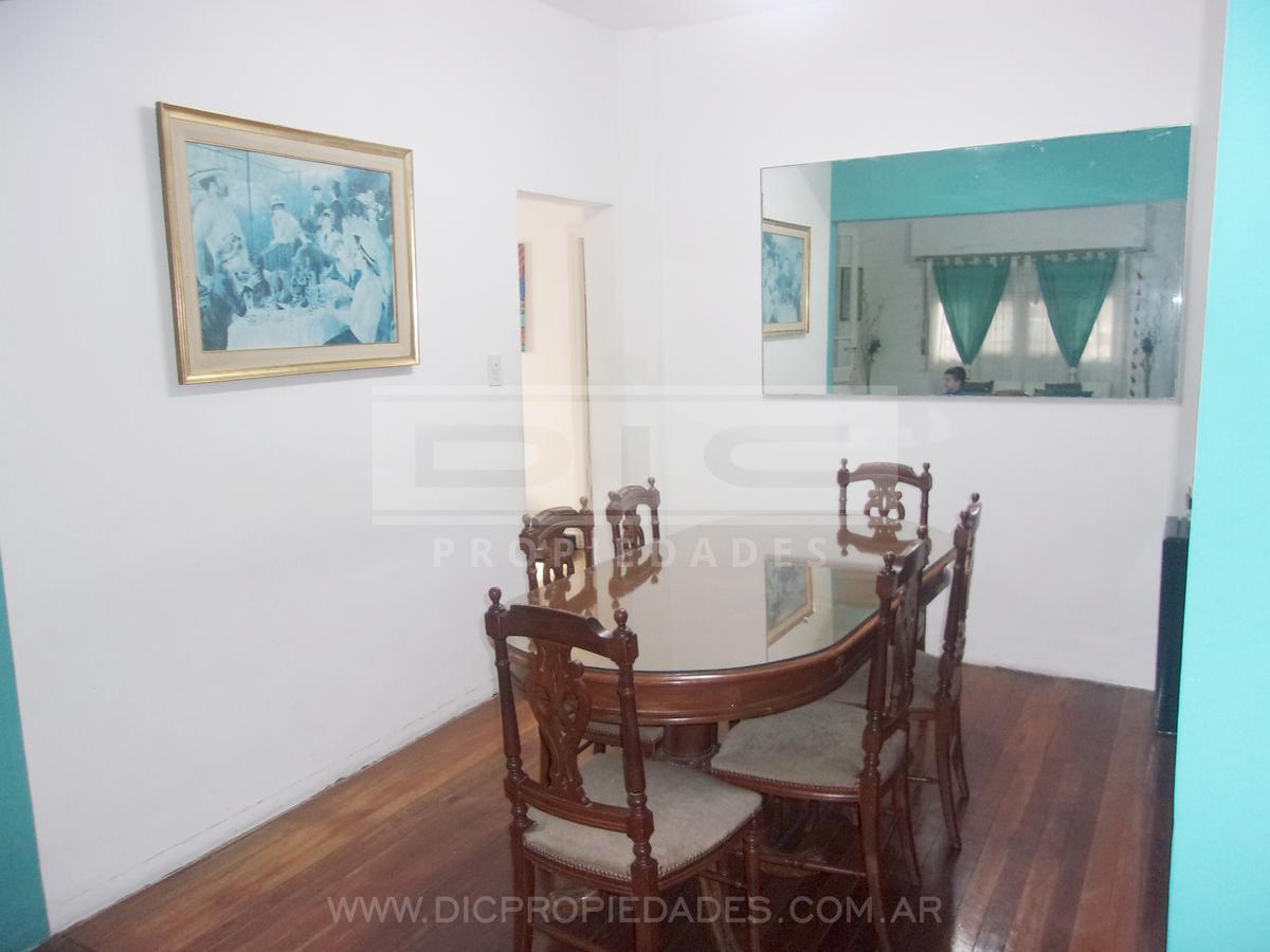 Foto de PH 2 dormitorios Venta - Florida Belgrano-Oeste, imagen 2