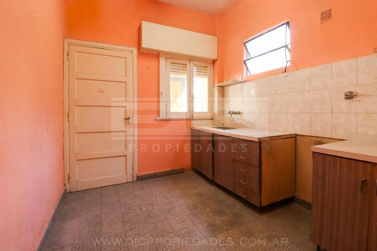 Casa 5 dormitorios Venta - Villa Martelli 2