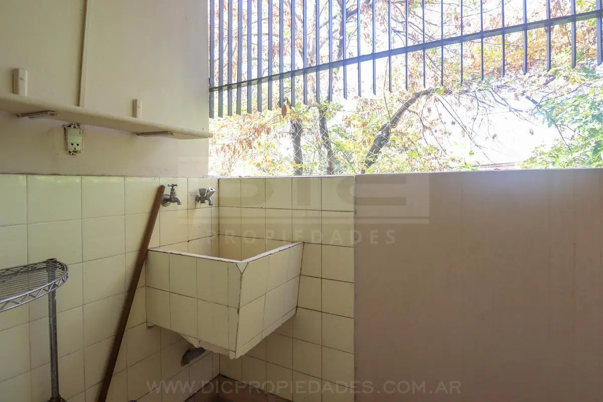 Departamento 2 ambientes Venta - Florida-B.Roca 5