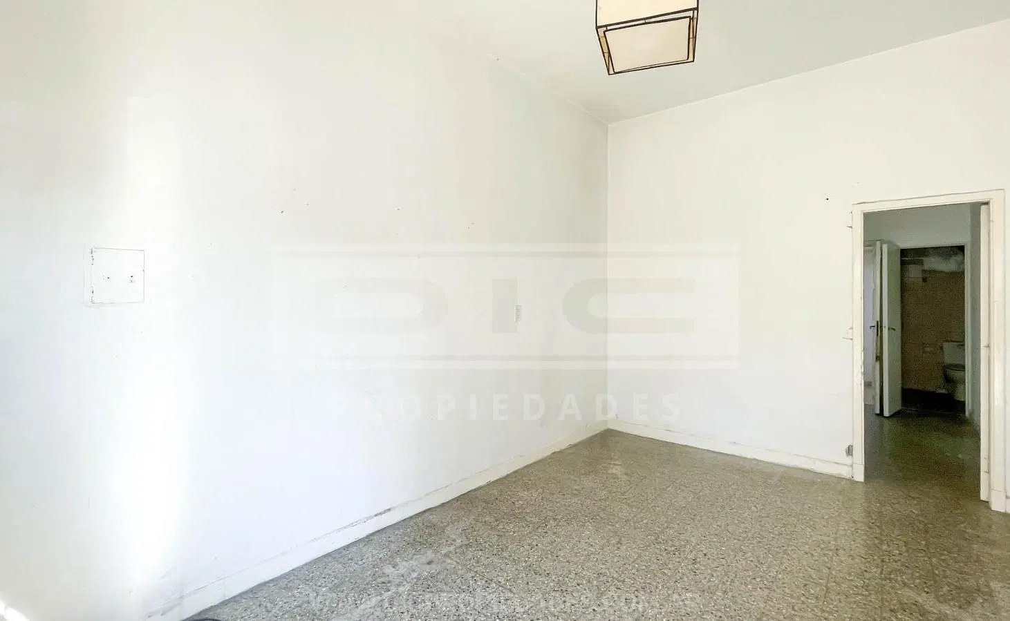 Local Comercial Venta - Martinez - Santa Fe/Fleming 2