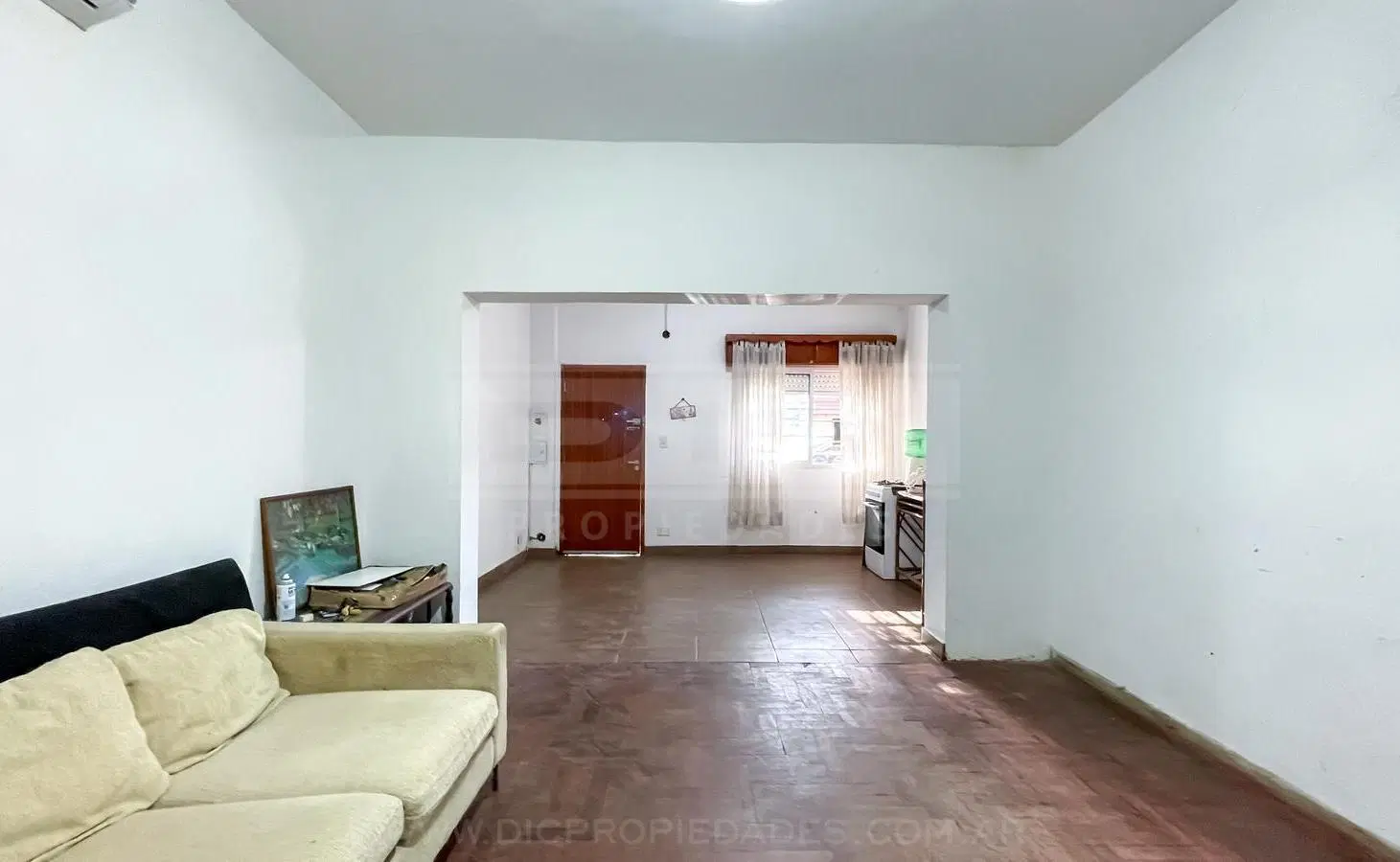 Casa 4 dormitorios Venta - Carapachay 5