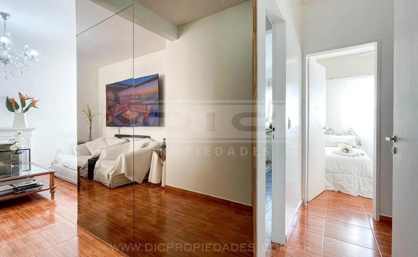 Departamento 4 ambientes Venta - Coghlan 8