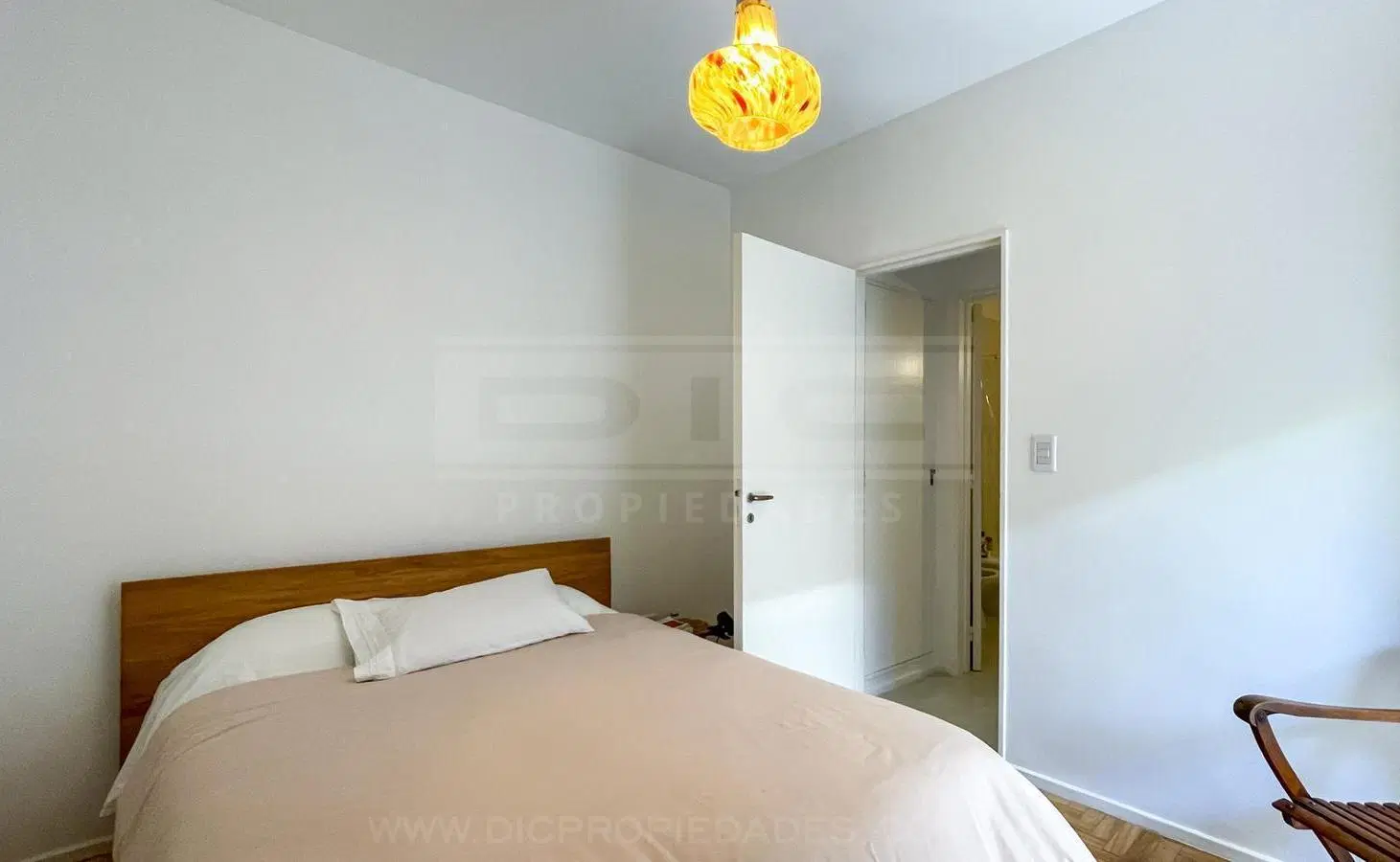 Departamento 2 ambientes Venta - Coghlan 4